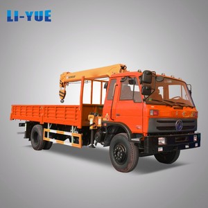 <span class=keywords><strong>Grue</strong></span> Manipulatrice Dongfeng 4x2 5 Tonnes Montée sur <span class=keywords><strong>Camion</strong></span> <span class=keywords><strong>avec</strong></span> Prix Raisonnable - Product Image 4