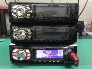 XinYoo One DIN Universal Car <span class=keywords><strong>MP3</strong></span> con Radio USB SD AUX Música Manos libres Audio Car Radio MP5 Player Car audio Player - Product Image 5