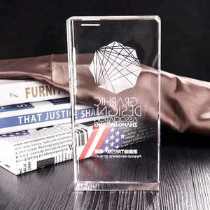 Client <span class=keywords><strong>photo</strong></span> <span class=keywords><strong>cristal</strong></span> <span class=keywords><strong>cube</strong></span> 3D laser en <span class=keywords><strong>cristal</strong></span> de haute qualité - Product Image 6