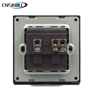 CNSKOU BS Standard 13A Black Tempered Crystal Glass Panel <strong>Single</strong> Wall <strong>Socket</strong> - Product Image 4