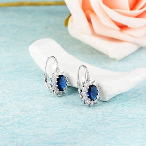 Lot De Bijoux en gros Couleur Bleu Saphir Goutte CZ Pierre Argent luxe Halo Vintage Boucle D'oreille pour <span class=keywords><strong>Les</strong></span> Femmes - Product Image 4