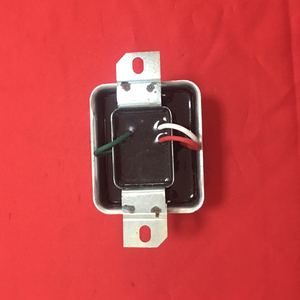 Regulador de Voltaje del Generador para John Deere, Renault, Volvo IB9028, 0190214003, 0190215007, 0190215008 - Product Image 3