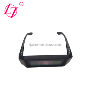 Venta caliente <span class=keywords><strong>de</strong></span> oscurecimiento auto solar soldadura <span class=keywords><strong>gafas</strong></span> <span class=keywords><strong>de</strong></span> seguridad para soldadores - Product Image 2