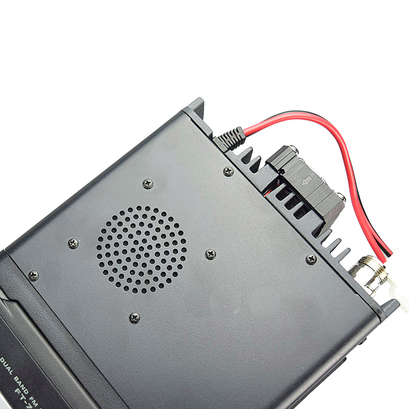 Yaesu FT-7900R 車載用デュアルバンド無線機 50W FMトランシーバー