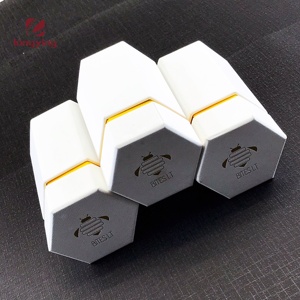 China Custom logo Luxury Small White <strong>Hexagon</strong> <strong>Gift</strong> <strong>Box</strong> Cardboard <strong>Box</strong> with Glass Bottle for Food Packaging <strong>Box</strong> - Product Image 4