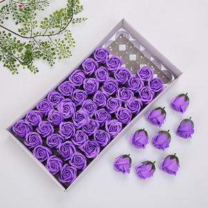 Jabón Artesanal en Oferta, Colorido y Decorativo con Pétalos de Rosa, Jabón de Flores de Rosa - Product Image 6