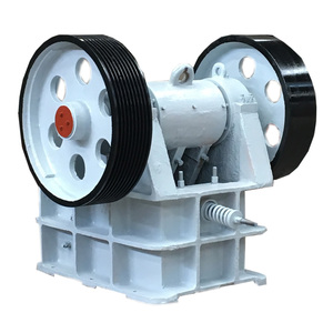 คุณภาพสูง 2-6 ตันต่อชั่วโมง PE 200x300 Mini แบบพกพาดีเซลเครื่องยนต์ Jaw Crusher ราคา aggregate บด - Product Image 2
