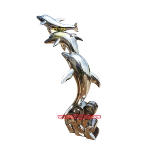Decoración <span class=keywords><strong>de</strong></span> jardín al aire libre Escultura <span class=keywords><strong>de</strong></span> fuente <span class=keywords><strong>de</strong></span> delfines y peces <span class=keywords><strong>de</strong></span> acero inoxidable Artesanía <span class=keywords><strong>de</strong></span> metal Arte <span class=keywords><strong>de</strong></span> paisaje acuático - Product Image 2