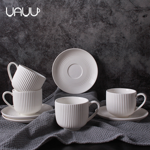 Venta caliente de porcelana blanca pequeña taza de café de cerámica y platillo conjuntos con <span class=keywords><strong>logo</strong></span> - Product Image 3