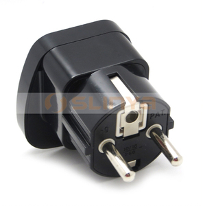 Ổ Cắm Đa Năng Sang Phích Cắm EU Có Màn Trập An Toàn - Product Image 1