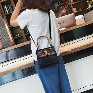 Femminile modello di <span class=keywords><strong>borsa</strong></span> di <span class=keywords><strong>coccodrillo</strong></span> piccola piazza femminile nuova estate di spalla di modo crossbody sacchetto di bambù del sacchetto del supporto - Product Image 5