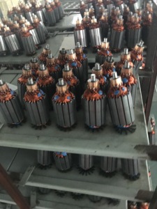 Motores de engrenagem sem-fim DC motor de engrenagem de 12 volts DC com motores de 30w 60w 80w100w - Product Image 3