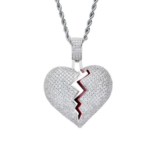 HipHop de esmalte de joyería Micro pavimentada CZ amor encanto Cubic Zirconia helado Corazón Roto colgante collar al por mayor - Product Image 5