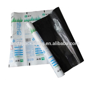 Rotolo di <span class=keywords><strong>Film</strong></span> Plastico Co-estruso a 5 Strati PE EVOH, <span class=keywords><strong>Film</strong></span> Fresco <span class=keywords><strong>Bianco</strong></span> <span class=keywords><strong>e</strong></span> <span class=keywords><strong>Nero</strong></span> per Confezionamento del Latte - Product Image 3