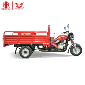 Triciclo de Carga de Tres Ruedas con Motor de Gasolina de la Marca Huaihai en Ghana - Product Image 3