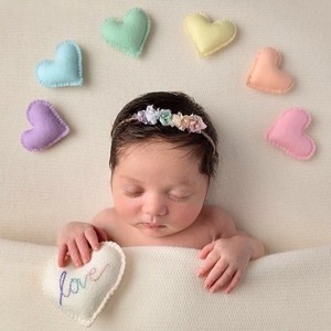 Decorazioni per Artigianato, Bomboniere, Addobbi per Baby Shower, Ghirlanda Arcobaleno, Ornamenti Personalizzati per Albero di Natale, Cuori in Feltro - Product Image 6