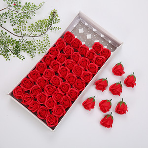 Jabón Artesanal en Oferta, Colorido y Decorativo con Pétalos de Rosa, Jabón de Flores de Rosa - Product Image 3