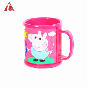 venta al por mayor, cualquier logotipo de forma 3D de goma pvc taza de plástico suave de Pvc taza de equipo de fútbol tazas - Product Image 4