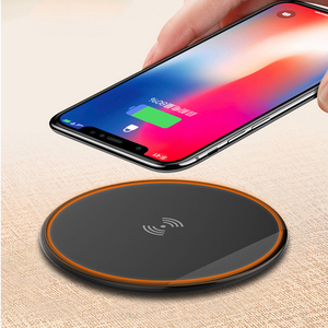 2019 I Più Nuovi in <span class=keywords><strong>Bianco</strong></span> e Nero di Colore Qi Caricatore Senza Fili per <span class=keywords><strong>Iphone</strong></span> <span class=keywords><strong>8</strong></span> e X - Product Image 4