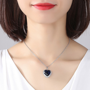 Fancy <span class=keywords><strong>cuore</strong></span> della collana <span class=keywords><strong>dell</strong></span>'<span class=keywords><strong>oceano</strong></span> grande blu della cz della collana del <span class=keywords><strong>cuore</strong></span> - Product Image 4