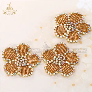 Wholesale beaded flower Bridal dress decorations rhinestone applique crystal