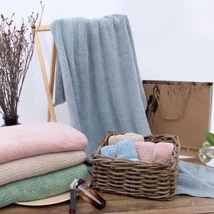 Microfibre serviette de plage pour adultes 75*140 ananas jacquard velours corail serviette absorbante - Product Image 1