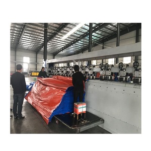Punzonatrice automatica completa dell'occhiello della tela cerata della macchina della tela cerata della saldatrice del <span class=keywords><strong>PVC</strong></span> di prezzi di fabbrica automatici da vendere - Product Image 1
