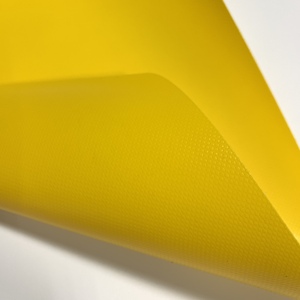 Dubai mercado al <span class=keywords><strong>por</strong></span> mayor de PVC recubierto de lona impermeable de la tela de la tienda de precio <span class=keywords><strong>por</strong></span> metro - Product Image 1