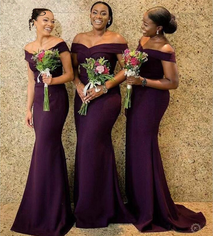 Vestidos largos de dama de honor de satén morado: elegantes y con