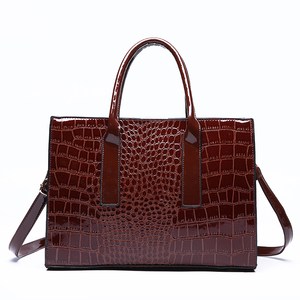 定制批发个性化品牌手提包手提包奢华鳄鱼纹女包 - Product Image 2