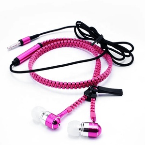 नई वायर्ड स्टीरियो धातु Headphones में कान जिपर ईरफ़ोन के साथ माइक्रोफोन - Product Image 2