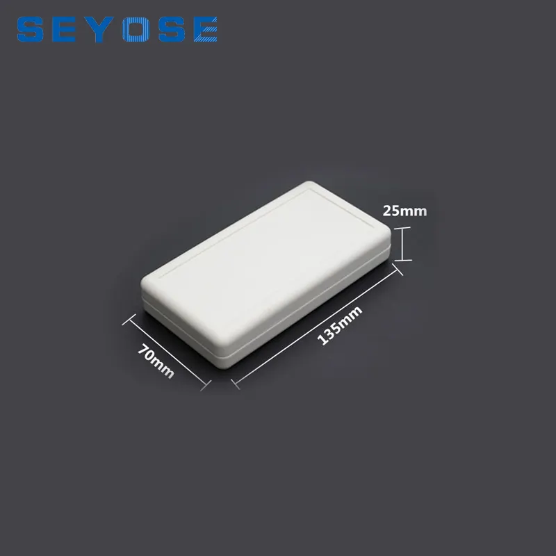 PNP-14P plastic case handheld enclosure project box abs control box 2x AA battery holder plastic box for electronics 135*70*25mm