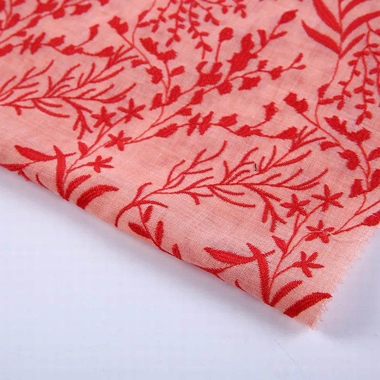 Commercio all'ingrosso della cina tc ricamo del vestito delle donne materiale floreale tessuto di cotone poliestere