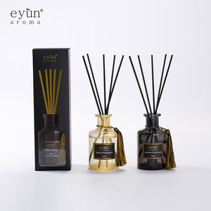 Hộ Gia Đình Thanh Lịch Fragracce Làm Mát Không Khí Hương Thơm Nước Hoa Quà Tặng Set Sậy Gậy Sậy Khuếch Tán Chai Với DAISY Hương Vị - Product Image 2