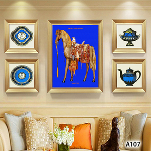 Decorazione d'Arte Moderna, Quadro Grande di Cavallo Dorato Stampato da Appendere per Hotel - Product Image 4