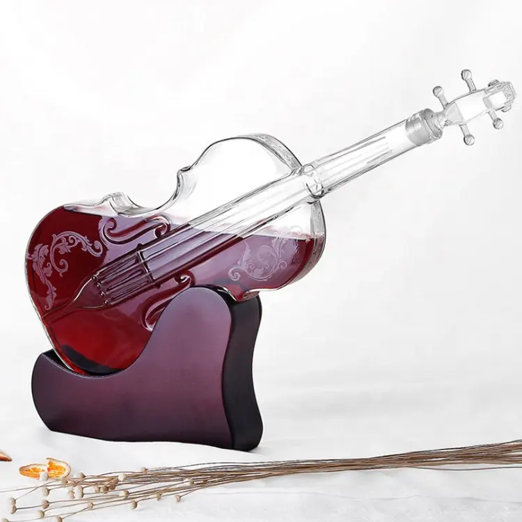 Decanter e set di bicchieri di whisky fatti a mano in vetro trasparente a forma di violino da 1000ml personalizzati fatti a mano