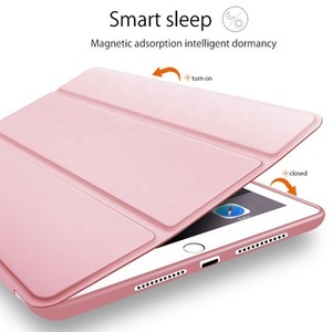 Antichoc Translucide Givré Étui de protection Arrière pour Nouvel <span class=keywords><strong>iPad</strong></span> D'<span class=keywords><strong>apple</strong></span> 9.7 pouces 5th/6th <span class=keywords><strong>Génération</strong></span> 2018 - Product Image 2