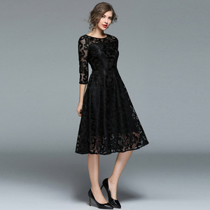 Moda donna girocollo 3/4 maniche lunghe scava fuori Paisley pizzo dimagrante Plus Size Dress - Product Image 4