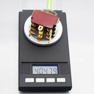 9 핀을 가진 핫 세일 20A 250V 온-오프-온 보호 토글 스위치 녹색 손잡이 - Product Image 6