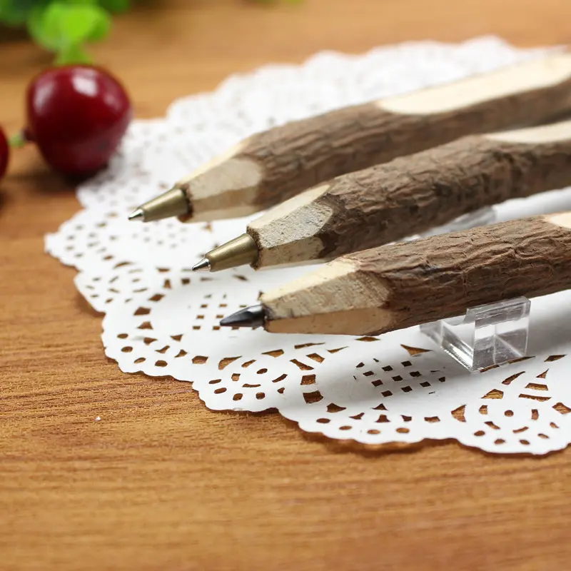 منتجات صديقة للبيئة قلم حبر جاف خشبي صناعة صينية مادة قابلة للتحلل مع شعار مخصص