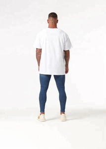 OEM alta hombres <span class=keywords><strong>vaqueros</strong></span> <span class=keywords><strong>ajustados</strong></span> en azul oscuro rasgado y reparado con un logotipo bordado jeans - Product Image 4
