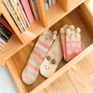 Wholesale coral fleece <strong>custom</strong> <strong>warm</strong> <strong>fuzzy</strong> <strong>socks</strong> and soft women <strong>socks</strong> disposable snagging resistance - Product Image 5