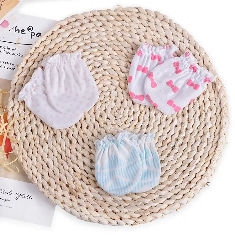 Цветные мягкие зимние теплые перчатки для младенцев из 100% хлопка милые варежки для прорезывателя зубов для новорожденных