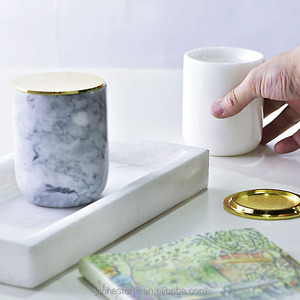Venta al por mayor de vela de cerámica blanco montaña de mármol únicos vela tarros - Product Image 1