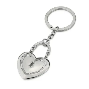 Crystal Rhinestone Love Heart Keychain metal heart keyring for Bag Charm Pendent with Gift Bag heart Pendant Car Key Ring