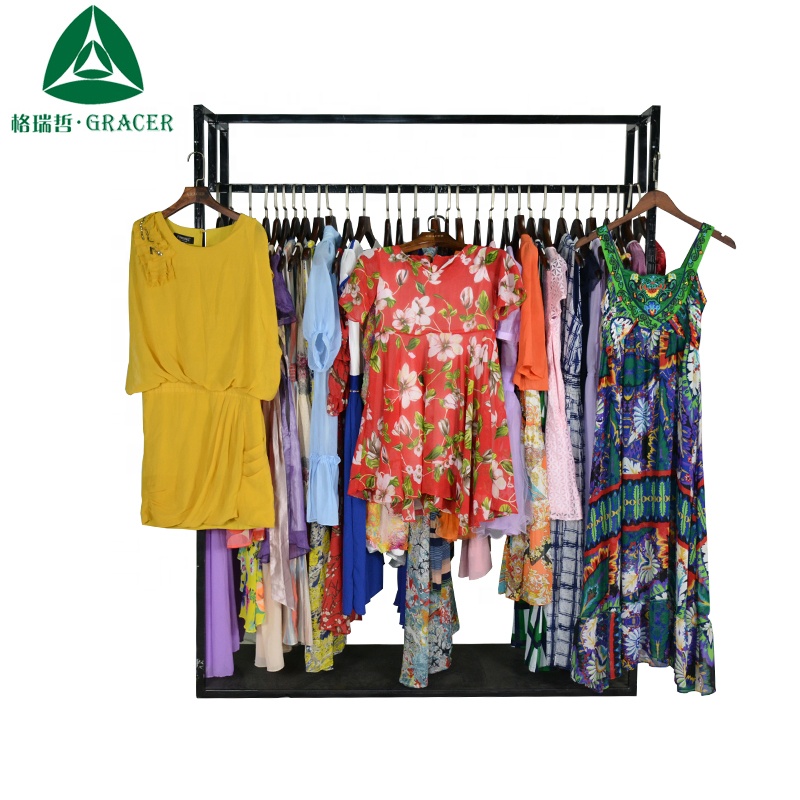 Encuentre el mejor fabricante de importar ropa de estados unidos y importar  ropa de estados unidos para el mercado de hablantes de spanish en  alibaba.com
