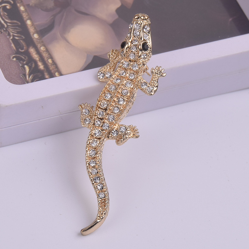 Broche gecko argentée - France