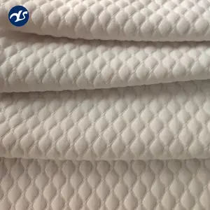 Knitted fabrics are made up of 100% polyester jacquard fabrics mattress