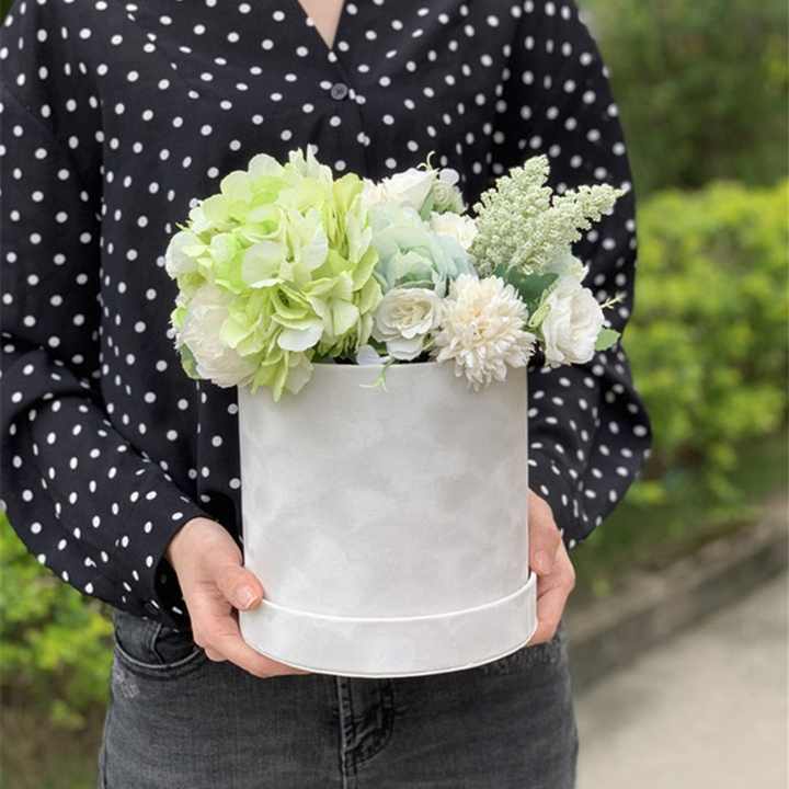 Wholesale Suede Luxury Round Flower Box - Velvet for Rose Packing
