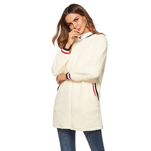 Fábrica de Guangzhou diseño Casual de <span class=keywords><strong>terciopelo</strong></span> acanalado manguito de manga larga de las mujeres de invierno otoño abrigos - Product Image 2